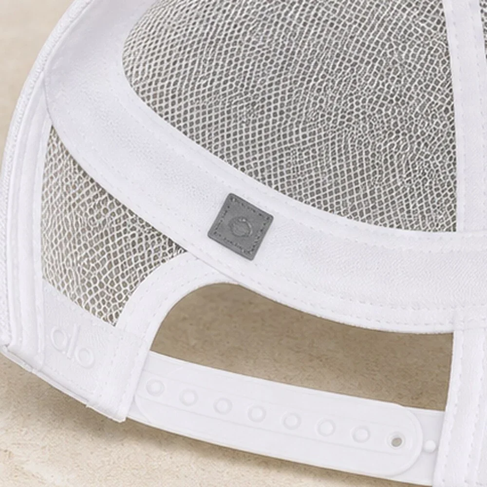 ALO Yoga White Black Resort Mesh Trucker Cap Hat Sporty